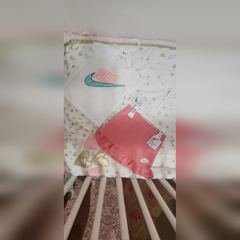 Nike 2 Piece Girl Skirt Set NWT Size 24 Months